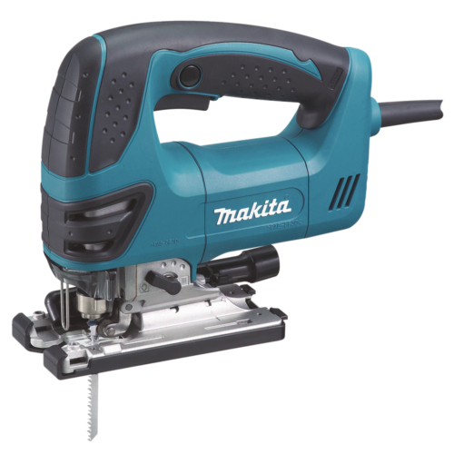 Makita 720W szúrófűrész v: 135mm, LED