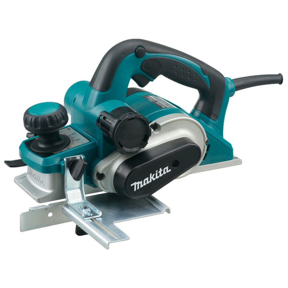 Makita 810W 82mm gyalu